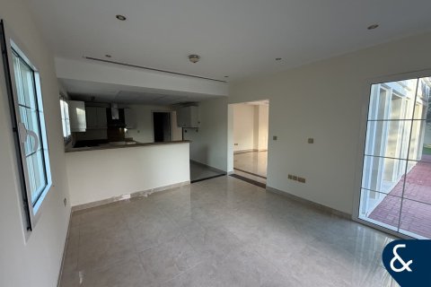 Снять в аренду виллу в Jumeirah Village Triangle, Дубай: 4 спальни, 689м², № 91118 - фото 16