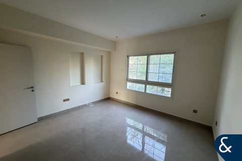 Снять в аренду виллу в Jumeirah Village Triangle, Дубай: 4 спальни, 689м², № 91118 - фото 13