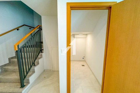 Купить таунхаус в Dubai Land, Дубай: 4 спальни, 245м², № 91124 - фото 20