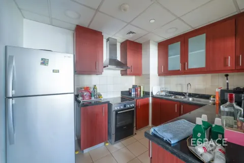 Apartment in Jumeirah Beach Residence, Dubai 2 bedrooms, 131 sq.m. № 122368 - photo 8