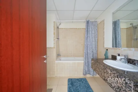 Apartment in Jumeirah Beach Residence, Dubai 2 bedrooms, 131 sq.m. № 122368 - photo 16