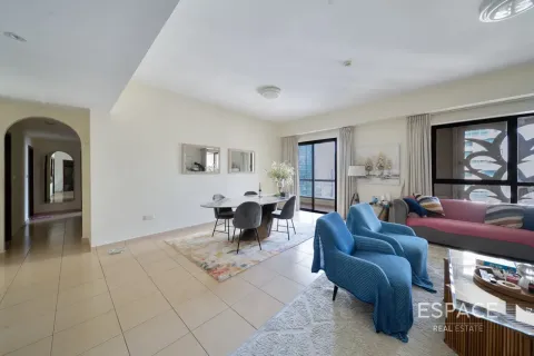 Apartment in Jumeirah Beach Residence, Dubai 2 bedrooms, 131 sq.m. № 122368 - photo 2
