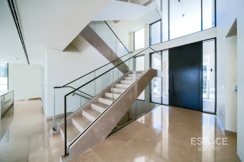 Villa in Dubai Hills Estate, Dubai 5 bedrooms, 964 sq.m. № 122370 - photo 5
