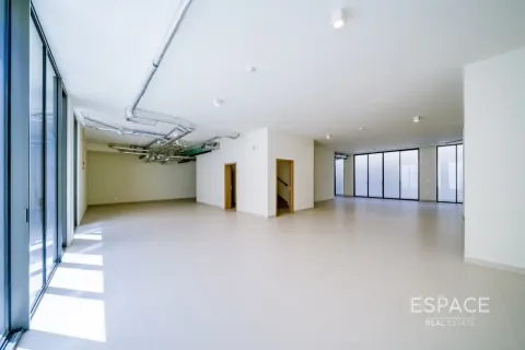 Villa in Dubai Hills Estate, Dubai 5 bedrooms, 964 sq.m. № 122370 - photo 2