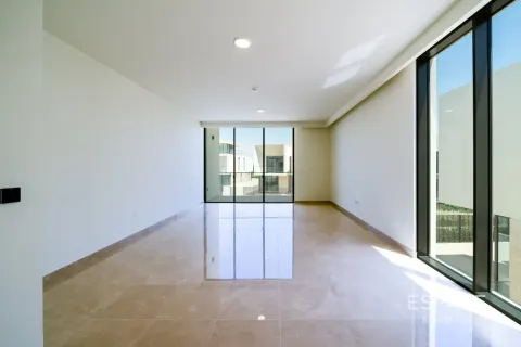 Villa in Dubai Hills Estate, Dubai 5 bedrooms, 964 sq.m. № 122370 - photo 10