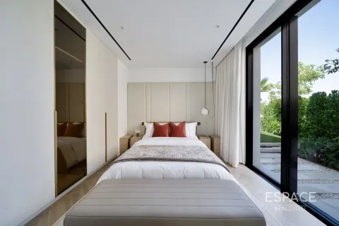 Villa à Jumeirah Islands, Dubai, 5 chambres, 632 m², № 122363 - photo 14