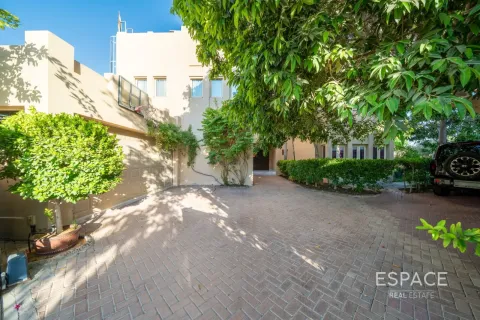 فيلا في Meadows, دبي 6 غرف نوم , 596 م² رقم 122369 - صورة 20