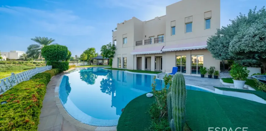 فيلا في Meadows, دبي 6 غرف نوم , 596 م² رقم 122369