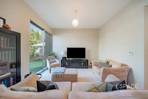 Villa in Reem Community, Arabian Ranches 2, Dubai 4 bedrooms, 242 sq.m. № 61457 - photo 7