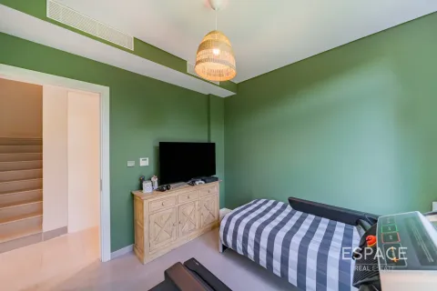 Villa in Reem Community, Arabian Ranches 2, Dubai 4 bedrooms, 242 sq.m. № 61457 - photo 10