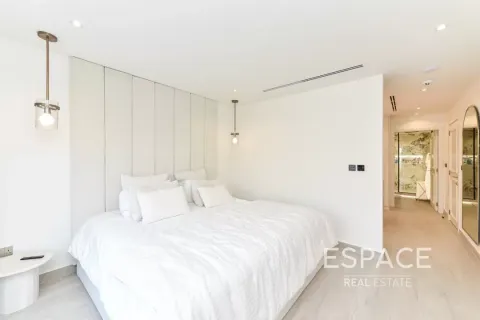 Villa in Jumeirah Village Triangle, Dubai 4 bedrooms, 369 sq.m. № 61461 - photo 11