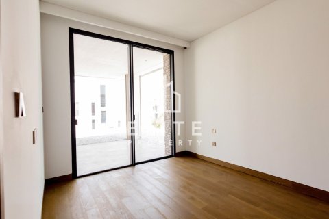 Villa in Tilal Al Ghaf, Dubai 5 bedrooms, 541 sq.m. № 141189 - photo 11