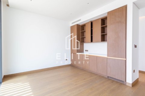 Villa in Tilal Al Ghaf, Dubai 5 bedrooms, 541 sq.m. № 141189 - photo 20