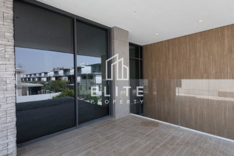 Villa in Tilal Al Ghaf, Dubai 5 bedrooms, 541 sq.m. № 141189 - photo 16