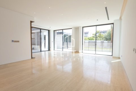 Villa in Tilal Al Ghaf, Dubai 5 bedrooms, 541 sq.m. № 141189 - photo 4