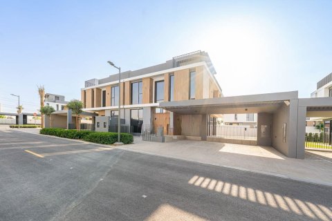 Townhouse in Arabian Ranches 3, Dubai 4 bedrooms, 288.09 sq.m. № 141129 - photo 21