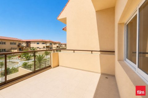 Villa in Dubai 4 bedrooms, 290.7 sq.m. № 115278 - photo 10