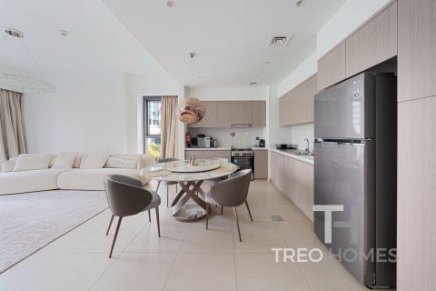 Apartment in Burj Khalifa, Dubai 2 bedrooms, 97 sq.m. № 16323 - photo 4