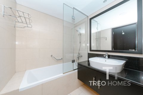 Купить квартиру в Джумейра Лейк Тауэрс, Дубай: 3 спальни, 225м², № 16320 - фото 6