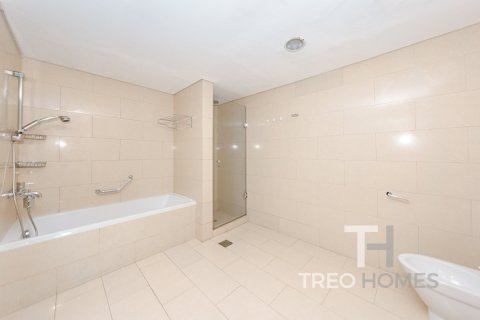 Купить квартиру в Джумейра Лейк Тауэрс, Дубай: 3 спальни, 225м², № 16320 - фото 9