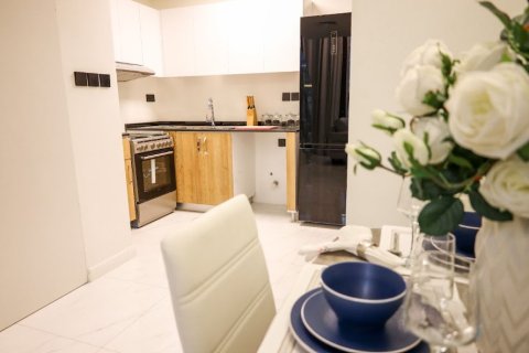 Townhouse in Rukan, Dubai 3 bedrooms, 180 sq.m. № 3707 - photo 6