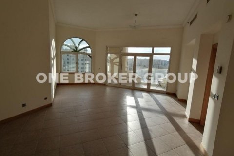 Apartamento en Palm Jumeirah, Dubai, 3 dormitorios, 210.9 m², № 1108 - foto 3