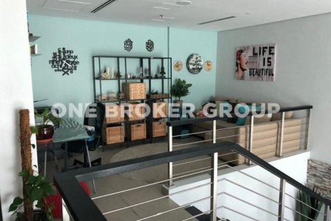 Apartment in Jumeirah Heights, Dubai 2 bedrooms, 204.4 sq.m. № 1107 - photo 4
