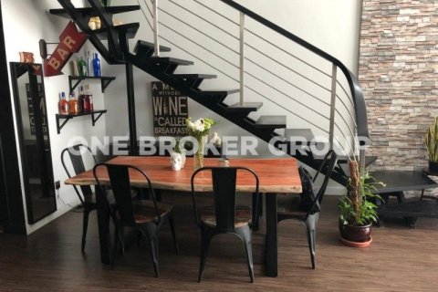 Apartment in Jumeirah Heights, Dubai 2 bedrooms, 204.4 sq.m. № 1107 - photo 3