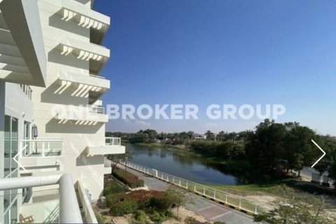 Apartment in Jumeirah Heights, Dubai 2 bedrooms, 204.4 sq.m. № 1107 - photo 1