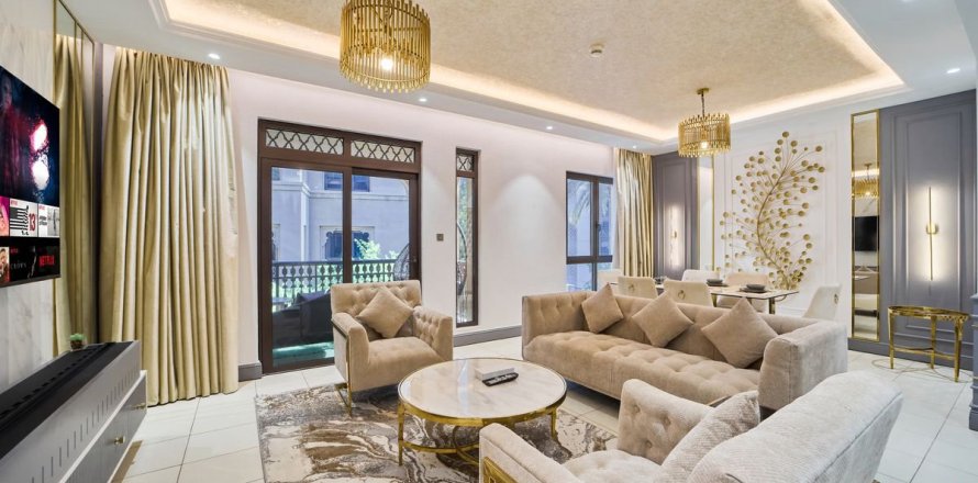 Appartement à Old Town, Dubai, 2 chambres, 129.5 m², № 64406