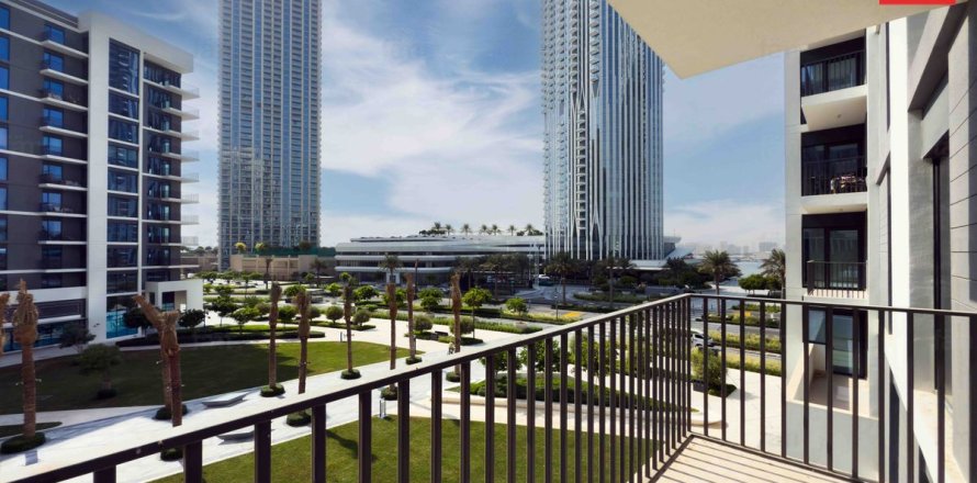 Квартира в Дубае, 2 спальни, 100.7м², № 64403