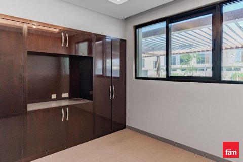Villa en Dubai, 4 dormitorios, 149.9 m², № 64405 - foto 7