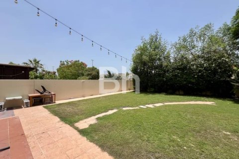 فيلا في The Springs, دبي 3 غرف نوم, 210 م² رقم 24217 - صورة 12