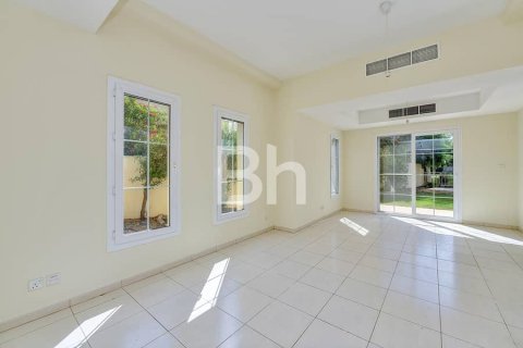 فيلا في The Springs, دبي 3 غرف نوم, 210 م² رقم 24217 - صورة 9