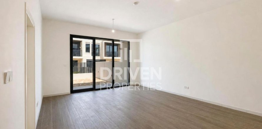 Townhouse in Jebel Ali, Dubai 3 bedrooms, 238.02 sq.m. № 134257