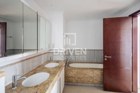 Apartment in South Ridge, Downtown Dubai (Downtown Burj Dubai), Dubai 2 bedrooms, 134.06 sq.m. № 134254 - photo 3