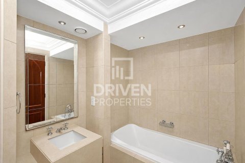 Apartment in Downtown Dubai (Downtown Burj Dubai), Dubai 1 bedroom, 100.52 sq.m. № 134255 - photo 6