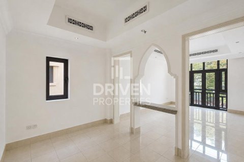 Apartment in Downtown Dubai (Downtown Burj Dubai), Dubai 1 bedroom, 100.52 sq.m. № 134255 - photo 18