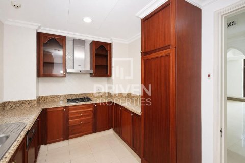 Apartment in Downtown Dubai (Downtown Burj Dubai), Dubai 1 bedroom, 100.52 sq.m. № 134255 - photo 8
