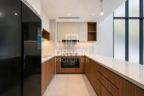 Снять в аренду таунхаус в Мудоне, Дубай: 4 спальни, 168.06м², № 134256 - фото 5