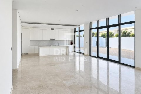 Villa in District 11, Mohammed Bin Rashid City, Dubai 5 bedrooms, 955.32 sq.m. № 143135