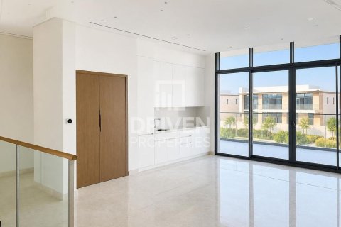 Villa in District 11, Mohammed Bin Rashid City, Dubai 5 bedrooms, 955.32 sq.m. № 143135 - photo 3