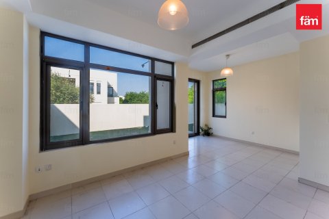Villa in Reem, Dubai 3 bedrooms, 281.3 sq.m. № 67462 - photo 3