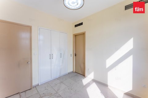 Villa in Reem, Dubai 3 bedrooms, 281.3 sq.m. № 67462 - photo 17