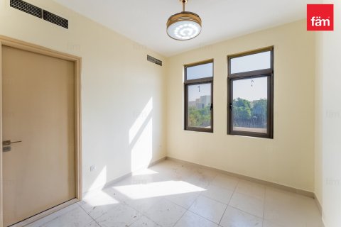 Villa in Reem, Dubai 3 bedrooms, 281.3 sq.m. № 67462 - photo 16