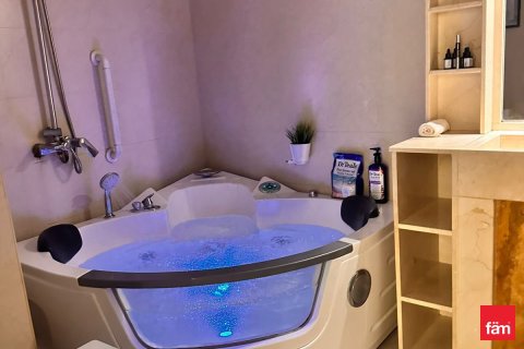 Apartment in Dubai 2 bedrooms, 118 sq.m. № 67460 - photo 10