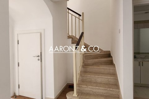 Villa en The Springs, Dubai, 2 dormitorios, 162 m², № 101180 - foto 8