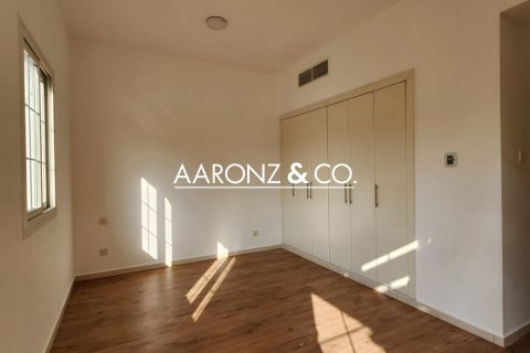 Villa en The Springs, Dubai, 2 dormitorios, 162 m², № 101180 - foto 9