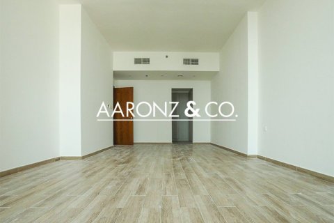 Apartment in Business Bay, Dubai 2 bedrooms, 128 sq.m. № 101179 - photo 6