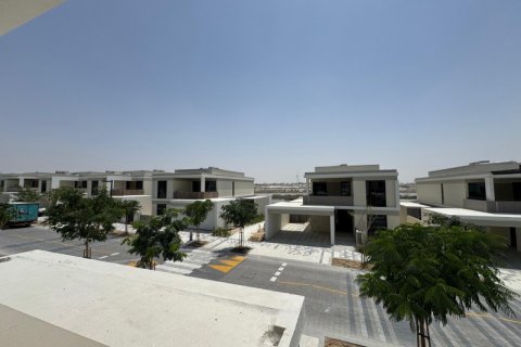 Villa en Tilal Al Ghaf, Dubai, 4 dormitorios, 373 m², № 101181 - foto 3